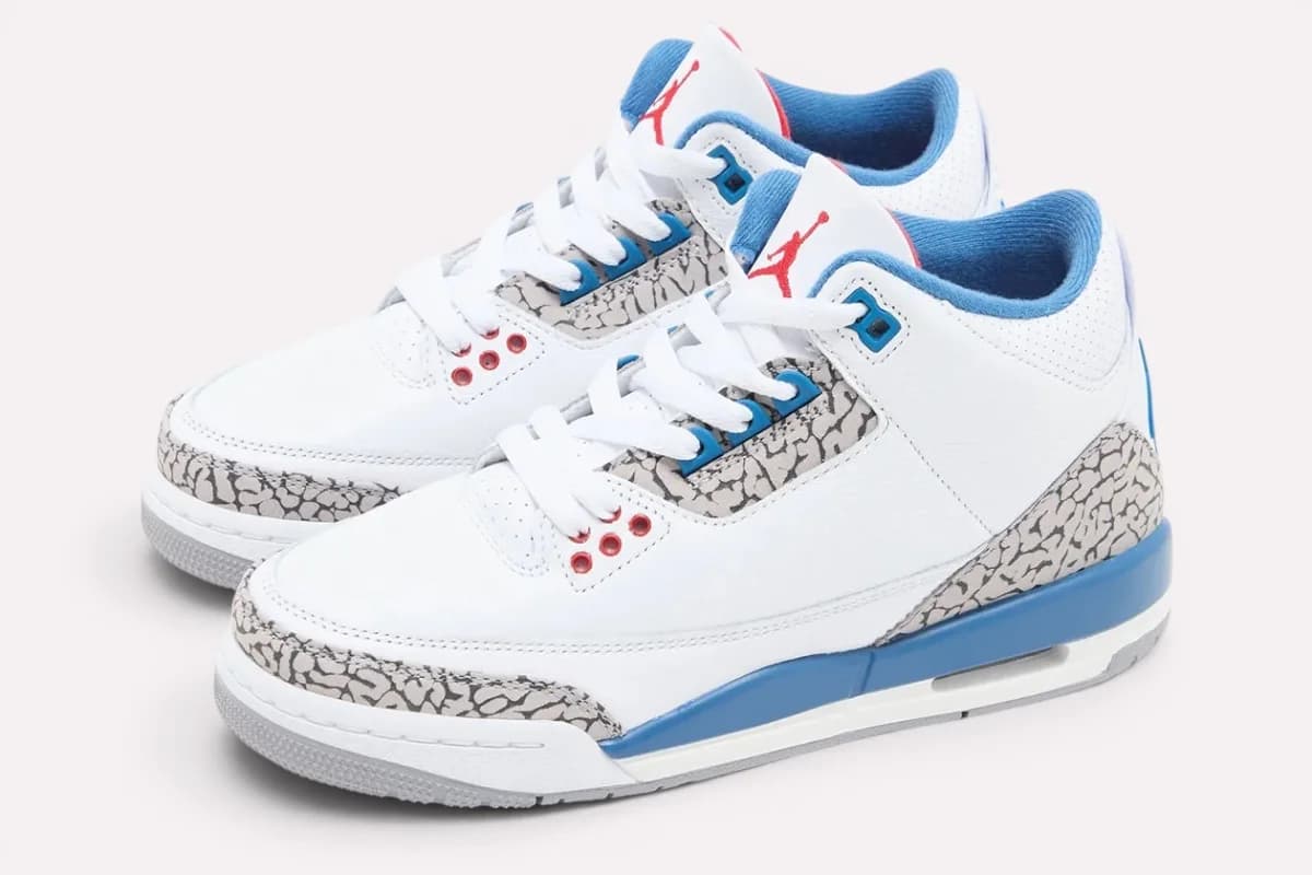 Grade School Air Jordan 3 "True Blue" - SKU DM0967-104