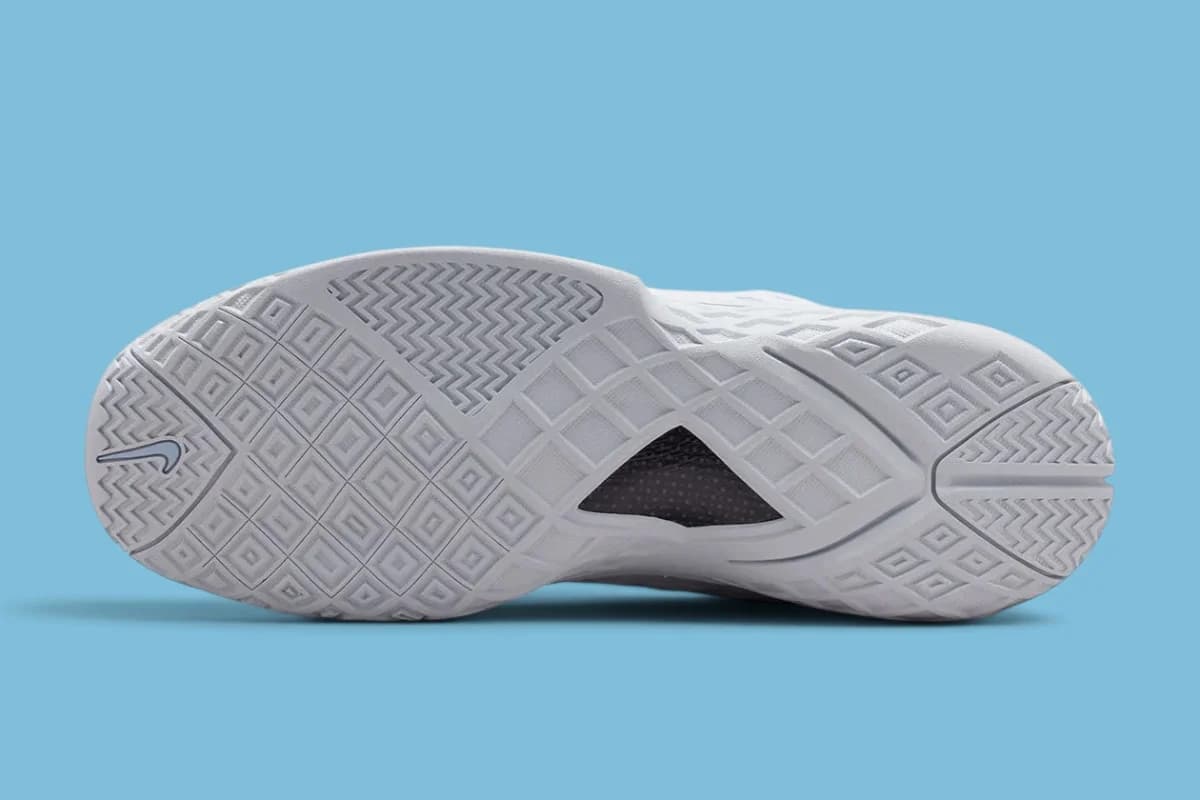 Nike Kobe 3 Low Protro "Pure Platinum" - SKU IV7127-001
