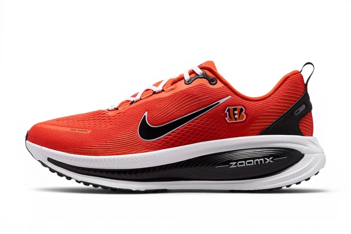 Nike Vomero 18 "Cincinnati Bengals" - SKU IQ5884-800