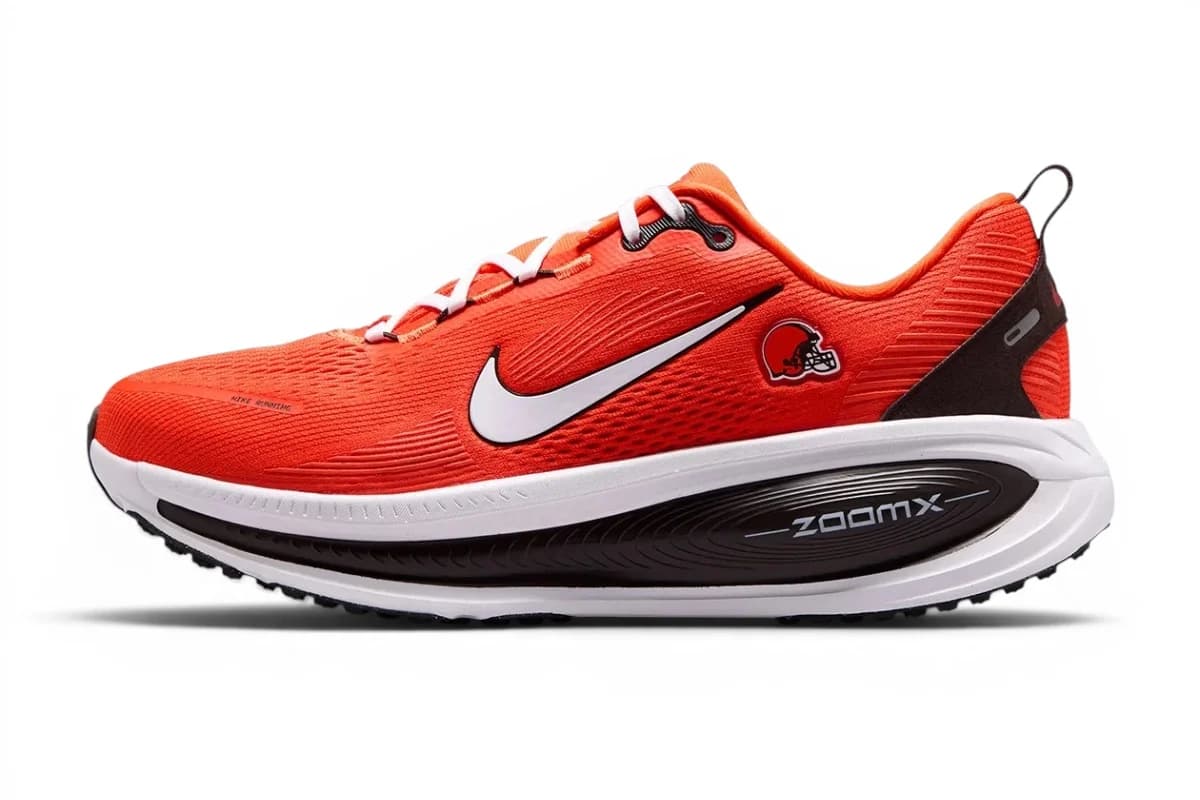 Nike Vomero 18 "Cleveland Browns" - SKU IQ5885-800