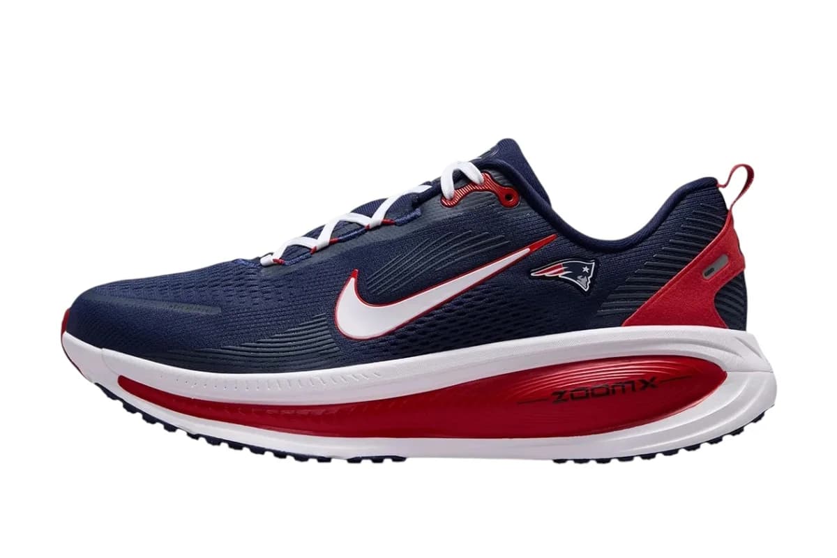 Nike Vomero 18 "Houston Texans" - SKU IQ6014-400