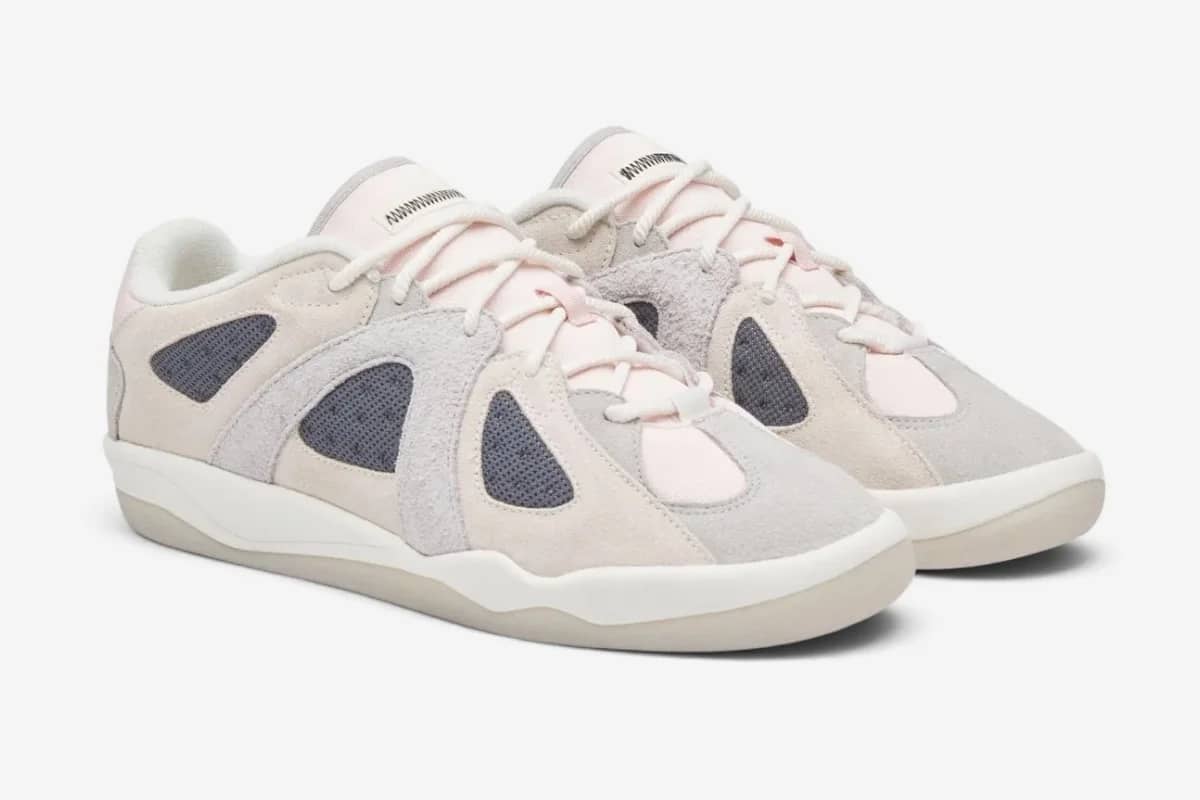 Bad Bunny Upgrades the Badbo to Version 1.1 in Chalk White